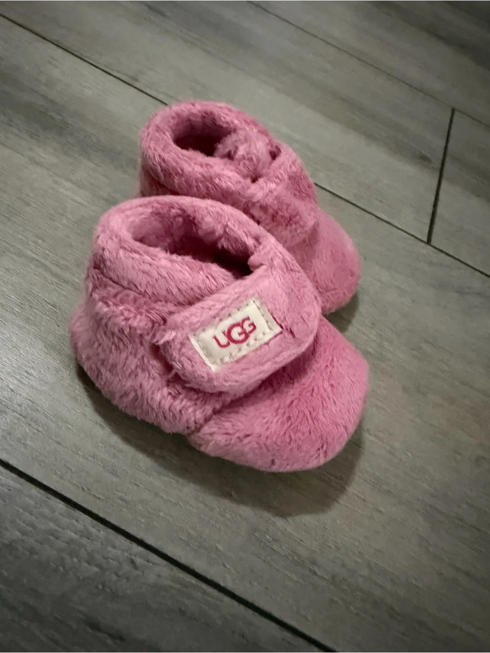 UGG Kids Pink Plush Strap Bootie Slippers